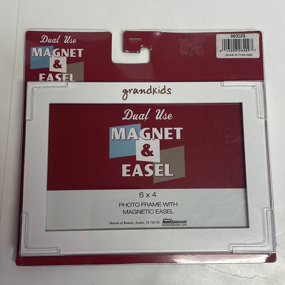 New Dual Use Magnet & Easel “Grandkids” 6x4 Frame